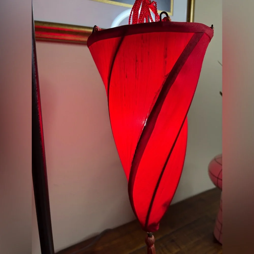 Sale🔥🔥🔥Pottery Barn Medina Moroccan Style Table Lamp With Maroon Fabric Shade - Picture 5 of 10